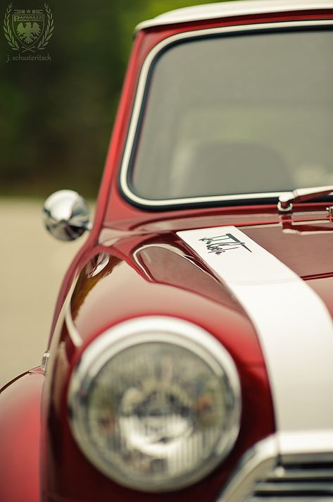 MINI Cooper photography - Page 22 - North American Motoring Mini Cooper Pictures, Cooper Wallpaper, Mini Cooper Wallpaper, Vehicle Photography, Classic Mini Cooper, Cars Photography, Cooper Car, Mini Cooper Classic, Mini Copper