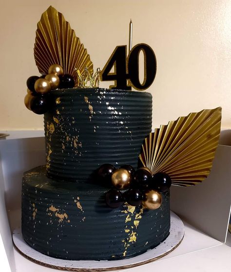 White Black And Gold Cake Ideas For Men, 40th Black And Gold Cake, Chocolate 3 Tier Cake, Black And Gold 2 Tier Birthday Cake, Birthday Cakes For Men 50 Years Old, Black And Gold 2 Tier Cake, Black Gold Cake Ideas, Black And Gold 50th Birthday Cake, Torte Schwarz Gold