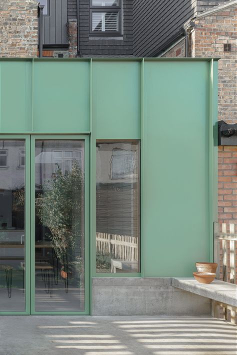 DeDraft completes green metal extension to AR Residence in London Roof Extension, Concrete Bench, Metal Cladding, London Property, Timber Structure, London House, Social Housing, Brick Facade, Kitchen Extension