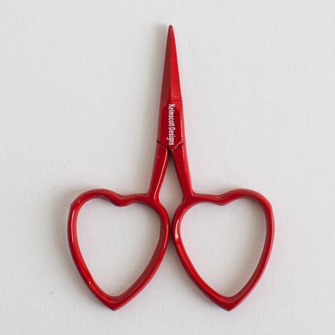 Red Scissors Aesthetic, Scissors Aesthetic, Sharp Objects Gillian Flynn, Red Scissors, Tools Art, Lovely Photo, Phone Icons, Embroidery Scissors, Sharp Objects