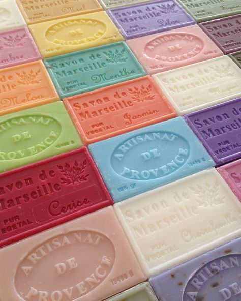 Aesthetic Soap, Soap Aesthetic, French Soap, Marseille Soap, Pretty Soap, Soap Recipe, Melt And Pour, Soap Packaging, Soap Bars