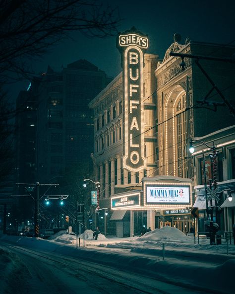 Shea's Buffalo Theatre on a snowy night in downtown Buffalo, New York Buffalo City Aesthetic, Buffalo New York Winter, Buffalo New York Aesthetic, Buffalo Ny Aesthetic, Romanticize College, Winter Vacation Ideas, Buffalo City, The Swap, 7 October