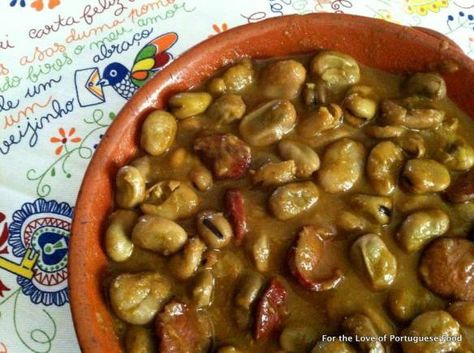 Portuguese Fava Bean Recipe, Fava Beans Recipes, Portugal Food, Fava Bean, Bean Recipe, Portuguese Cuisine, Portuguese Food, Bean Stew, Fava Beans