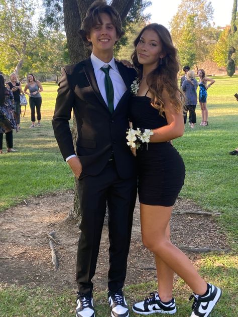 Picture Bored Ideas, Matching Hocoming Outfits, Hoco Fits Couple, Winter Ball Couple Outfits, Matching Sneakers Couples Prom, Prom Photos With Friends Guys, Homecoming Couple Black Dress, Hoco Dresses With Tennis Shoes, Homecoming Dresses Matching Date