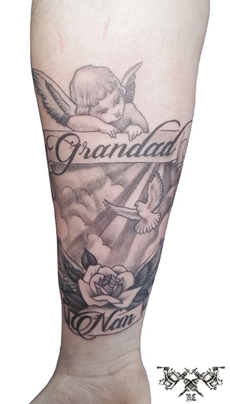 #NextChaptertattooStudio #GrandParentsTattoo #BlackAndGrayTattoo #RealisticTattoo #GrandadTattoo #NanTattoo #FamilyTattoo #TraditionalTattoo #LondonTattoo #MordenTattoo #TattooParlour #TattooLife #TattooLovers Nan And Grandad Tattoo Ideas, Nan And Grandad Tattoo, Tattoo For Grandparents, Grandad Tattoo, Nan Tattoo, Grandparents Tattoo, Nc Tattoo, Grandma Tattoos, Tats Ideas