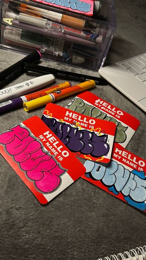 inst: po1vss Hello My Name Is Sticker Graffiti, Font Graffiti, Alphabet Graffiti, Graffiti Tags, Graffiti Wildstyle, Graffiti Piece, Graffiti Logo, Sticker Street Art, Graffiti Words