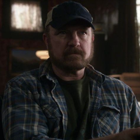 Bobby Singer Supernatural, Supernatural Bobby, Jim Beaver, Even When It Hurts, Bobby Singer, Mbti Character, Donnie Darko, Tv Supernatural, Supernatural Funny