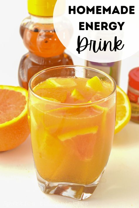 This homemade energy drink is just what you have been searching for to give you the boost of energy you desire. This healthy homemade energy drink hydrates and energizes and is full of healthy ingredients like oranges, lemons, cardamom, cinnamon, ginger, honey, and water. Once you try this, it will be the only energy drink you will crave. Juice Drinks Healthy, Keto Energy Drink, Energy Boosters Drink, Natural Juice Recipes, Homemade Energy Drink, Natural Energy Booster, Energy Drink Recipe, Energy Boosting Foods, Boost Drink