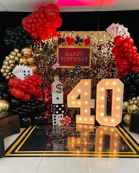 21st Birthday Vegas Theme, Las Vegas Birthday Party, Themed Events Ideas, Casino Birthday Party Decorations, A Night In Vegas Theme, Old Vegas Theme Party, Casino Christmas Party, Las Vegas Decorations Ideas, Vegas Theme Party Decorations