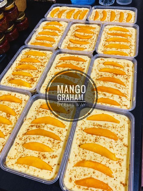 All time favorite Filipino Dessert. Mango Graham Float, Mango Graham Cake, Mango Graham, Graham Cake, Mango Float, Elementary Science Activities, Filipino Dessert, Cute Instagram Captions, Filipino Desserts