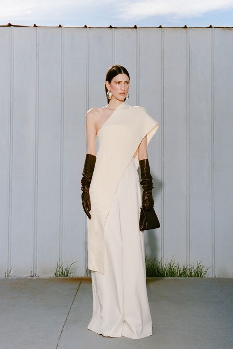 Runway 2023, Minimalism Clothes, Fall 2023 Ready To Wear, 2023 Ready To Wear, Next Clothes, Neutral Outfit, Fall 2023, Fashion Fits, Fashion Show Collection