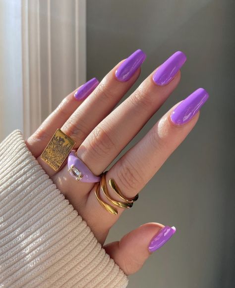 86 Best Purple Nail Designs for the Spring Season - atinydreamer Acrylic Nails August 2023, New Nail Trends 2023 Winter, Purple Nail Inspiration, Nail Designs Purple, Purple Nail Ideas, Nail Ideas Spring, Lilac Nails Design, Purple Nail Art Designs, Year Nails