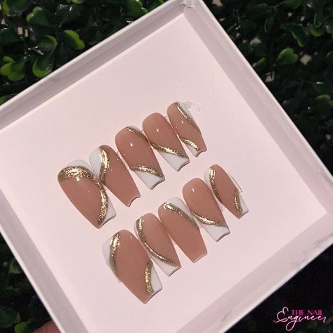 🛍🩵🔥SHOP NOW at thenailengineer.com 🔥🩵🛍 AfterPay and ShopPay available at checkout! 🤑💗 Pretty girls need pretty nails! Have you shopped yet?! All new customers save $$$ with the CODE: NEWNAIL$ 🤑💅🏽 - - - - - #pressonnails #pressons #glueons #glueonnails #luxurypressons #luxurypressonnails #birthdaynails #nailsofinstagram #blacknailtech #blackownedbusiness #gelx #apresgelx #apresnails #cuticleoil #cuticleoilpen #detroitnailtech #squarenails #detroitnails #sugarglitternails #bayareanails #falln... Press Ons Nails Design, Press Ons Nails, Sugar Glitter, Cuticle Oil Pen, Nail Drawing, Press Ons, Birthday Nails, Cuticle Oil, Square Nails