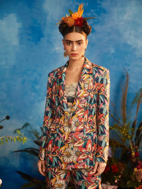 Frida Kahlo X SHEIN X Designer Floral Print Button Front Blazer | SHEIN USA Suit Photoshoot, Slant Pocket Pants, Fashion Collection Inspiration, Floral Suit, Women Blazers, Mexican Dresses, Pocket Pants, Flower Fashion, Designer Wedding Dresses