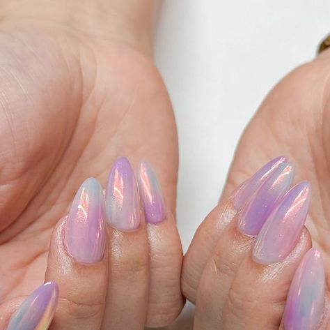 Karina Andrade | Gelx Nail Artist on Instagram: "Cotton candy skies 🦄🫧🩵  @apresnailofficial medium almond  @functionofvex pigments @icegel_global sunset chrome  #aurachromenails #chromenails #purplechrome #auranails #almondnails #pinknails #bluenails #springnails #summernails #purplenails #lanailtech #lanails" Medium Almond Nail Ideas, Cotton Candy Nails, Cotton Candy Skies, Sunset Nails, Nail Appointment, La Nails, Medium Almond, Cotton Candy Clouds, Cotton Candy Sky