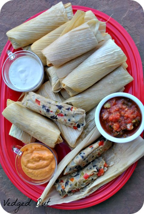 Smoky Fiesta Black Bean Tamales Black Bean Tamales, Bean Tamales, Vegan Tamales, Tamale Recipe, Vegan Mexican Recipes, Mexican Dinner Recipes, Vegan Entree, Vegan Mexican, Mexican Food Recipes Authentic