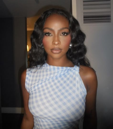 Brown Eye Makeup Black Women, Clean Girl Makeup Black Women, Maquillage On Fleek, Gentle With Yourself, Soft Makeup Looks, Justine Skye, Prom 2024, Brown Skin Makeup, 3 Women