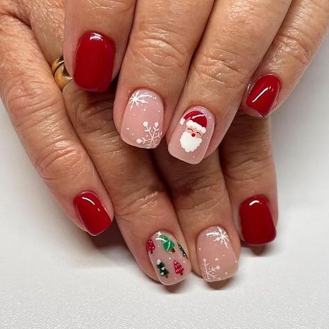 Amazon.com: Red Christmas Press on Nails Snowflake Fake Nails, LPOODDNU Square Christmas False Nail Tips with Santa Claus Christmas Tree Glue on Nails Cute Artificial Stick on Nails for Women Nail Decorations : Beauty & Personal Care Nude Christmas Nail Designs, Nails Xmas, Christmas Press On Nails, Xmas Nail, Nail Short, Santa Nails, Nails Short Square, Christmas Tree Nails, Nail Acrylic