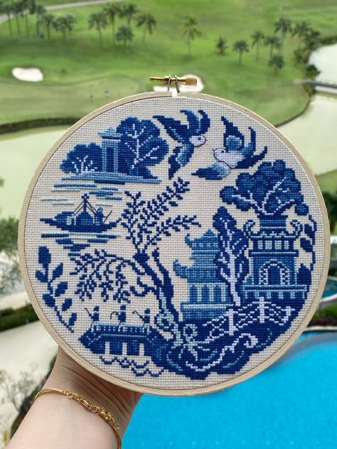 #crossstitch #craftideas #handmade #needlework #embroidery #diycrafts #textileart #boredpanda #artisticexpression #stitching Toile Cross Stitch, Delft Blue Cross Stitch Pattern, Chinoiserie Cross Stitch Patterns, Blue Willow Cross Stitch, Blue Willow Cross Stitch Patterns, Chinoiserie Cross Stitch, Blue And White Cross Stitch Patterns, Amazing Cross Stitch, Blue And White Needlepoint