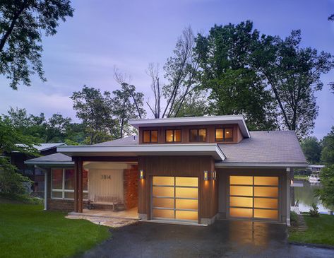 Exterior Materials Mid Century Modern Lake House, Modern Dormer, Mid Century Modern Homes Exterior, Mid Century Modern House Exterior, Mid Century Modern Exterior, Mid Century Exterior, Shed Dormer, Modern Lake House, Design Café