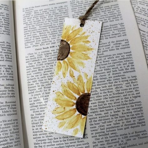 Hand Painted sunflower watercolor Bookmark. Dimensions are 2x6. Material watercolor paper.