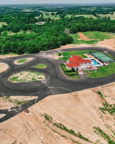 The home is made for car enthusiasts with a race track, go-karts, and ATV trail. There is also a fishing pond, arcade, nightlife arena, pool, and tennis and basketball courts.⁠
⁠
The home hosts up to 20 people, who are you inviting?⁠

Follow @luxury_listings for more!
⁠
#luxurylistings #airbnb #racetrack #gokarts #carlover Fishing Pond, Basketball Courts, Fish Ponds, Dream Garage, Dream House Exterior, Beautiful Lakes, Future Life, Go Kart, Race Track