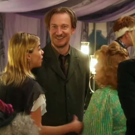 Hogsmeade Party, Remus Lupin Behind The Scenes, Remus Lupin And Nymphadora Tonks, Lupin And Tonks, Remus Lupin Nymphadora Tonks, Professor Lupin, Remus And Tonks, Lupin Harry Potter, David Thewlis