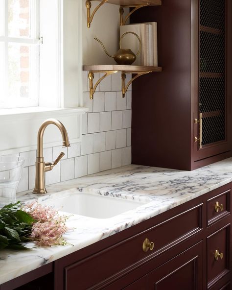 All Posts • Instagram Wine Colored Kitchen, Calcutta Viola Marble Kitchen, Burgundy Cabinets Kitchen, Maroon Cabinets, Maroon Kitchen Cabinets, Plum Kitchen Cabinets, Burgundy Cabinets, Burgundy Kitchen Cabinets, Maroon Kitchen