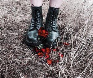 Combat boots // Maeve @wastelandsaga Rwby Aesthetic, Lucy Aesthetic, Carmilla Karnstein, Aradia Megido, Jane Lane, Maximoff Twins, Rose Wilson, Rose Lalonde, Blue Sargent