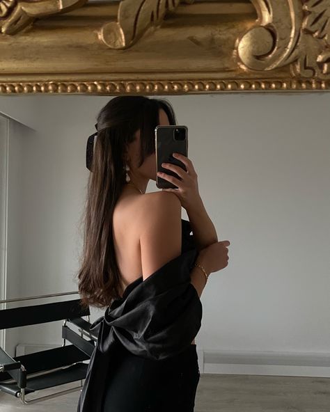 Spiegel Selfie, Selfie Picture, Beach Trends, Selfie Aesthetic, Photo Recreation, Poses Selfie, Mirror Selfie Poses, Selfie Poses Instagram, Pic Pose