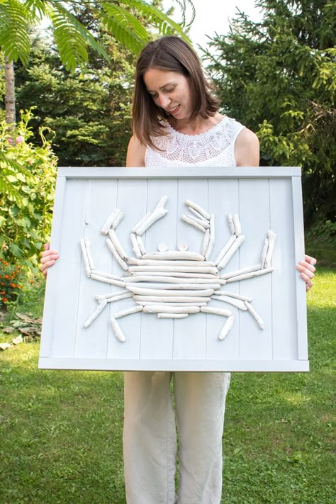 Lake House Decorating Ideas, Lake House Decorating, Crab Sign, Lake Property, House Decorating Ideas, Diy Driftwood, Cuadros Diy, Driftwood Diy, Crab Art