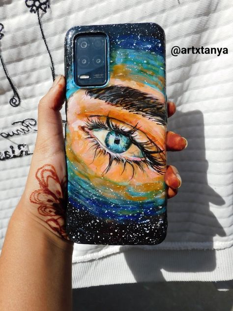 Charger Art, Artsy Phone Cases, Phone Case Diy Paint, Diy Phone Case Design, Creative Iphone Case, Disney Phone Cases, Ipad Hacks, Aries Tattoo, Acrylic Phone