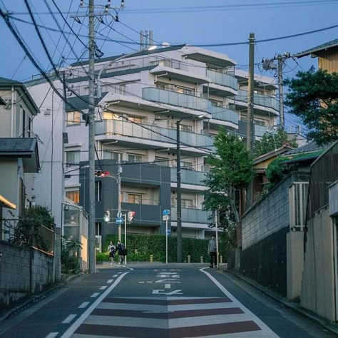 Credits to the rightful owner. დ𝐓𝐀𝐆𝐒: #chiba #japan Japan Countryside, Japanese Town, Chiba Japan, Suburban House, South Korea Travel, Retro Photography, Japanese Landscape, Breathtaking Places, Japan Aesthetic