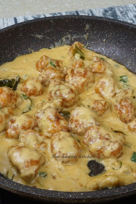 Spicy creamy chicken. A taste you will never forget. Bahan2 Buttermilk Chicken, Buttermilk Fried Chicken, Creamy Chicken, Buttermilk, Fried Chicken, Easy Recipe, Never Forget, Lunch Box, Easy Meals