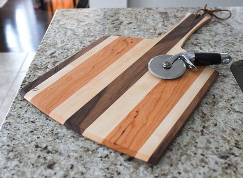 Make a Pizza Peel | Canadian Woodworking Make A Pizza, Canadian Woodworking, Pizza Spatula, Drill Press Table, Diy Pizza, Pizza Peel, Woodworking Magazine, How To Make Pizza, Woodworking Plan