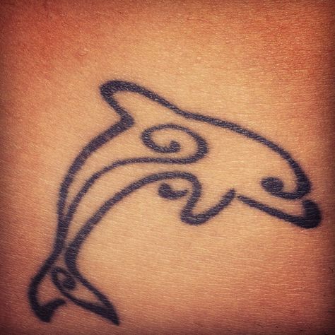 Dolphin tattoo (LOVE THIS ONE!) Dolphin Tramp Stamp, Single Line Dolphin Tattoo, Dolphin Line Art Tattoo, Dolphin Heart Tattoo, Dolphin Henna, Dolphin Henna Tattoo, Hawaii Dolphin Tattoo, Tattoo Dolphin, Ahimsa Tattoo