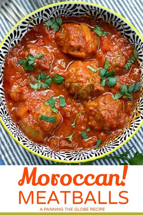 Moroccan Meatballs, Moroccan Carrot Salad, Low Calorie Low Carb, Meatball Dishes, Leafy Salad, Spiced Beef, Fresh Tomato Sauce, Moroccan Spices, Lamb Meatballs