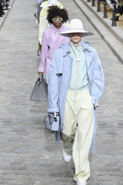 Men’s Spring 2020 Fashion Trend: Pastels [PHOTOS] – WWD Men In Pastel Colors, Pastel Fashion Men, Pastel Clothes Men, Pastel Color Fashion, Pastel Mens Fashion, Pastel Outfit Men, Pastel Colors Fashion, Men Fashion 2020, Pastel Trends