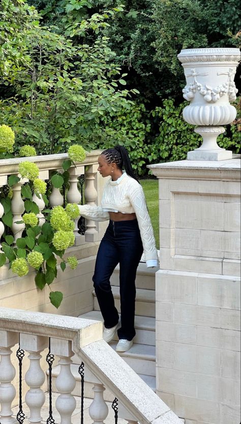 Sydney + Core + Aesthetic, Black Preppy Girl, Tight Dress Outfit, I'm Just A Girl, Dream Aesthetic, Vintage Black Glamour, Black Femininity, Preppy Style Summer, Black Luxury