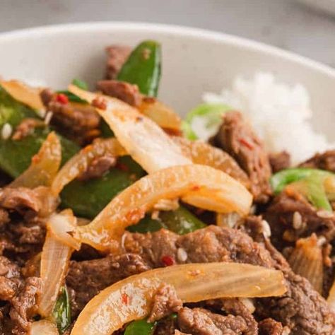 Amy | Belly Full on Instagram: "Korean Beef Bulgogi BBQ simplified into a quick and easy all-in-one sheet pan dinner with very little clean up!" Korean Beef Bulgogi, Instagram Korean, Bulgogi Beef, Korean Beef, Fried Beef, Beef Stir Fry, Pan Meals, Bulgogi, Sheet Pan Dinners