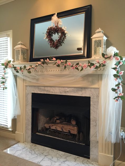 Wedding mantle, tulle, hearts and roses Mantel Decorating Ideas For Wedding, Bridal Shower Decor Fireplace Mantel, Wedding Mantle Decorations, Bridal Shower Fireplace Decor, Bridal Shower Mantle Decor, Party Mantle Decor, Easy Mantle Decor, Mantle Wedding Decor, Wedding Mantle Decor