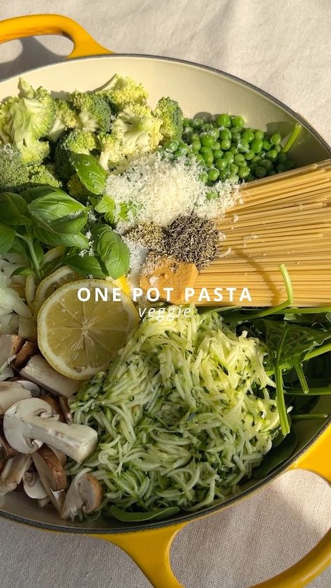 One Pot Pasta | pea, coconut milk, pasta, spaghetti | It's sunshine in a Shallow Casserole. 💛🌱 Indulge in the epitome of fresh flavour with this one-pot spaghetti. This creamy delight is infused with the... | By Le Creuset South Africa | Facebook Coconut Milk Pasta, Milk Pasta, Broccoli Spaghetti, One Pot Spaghetti, Parmesan Broccoli, Pasta Spaghetti, Broccoli Pasta, Foodie Friends, One Pot Pasta