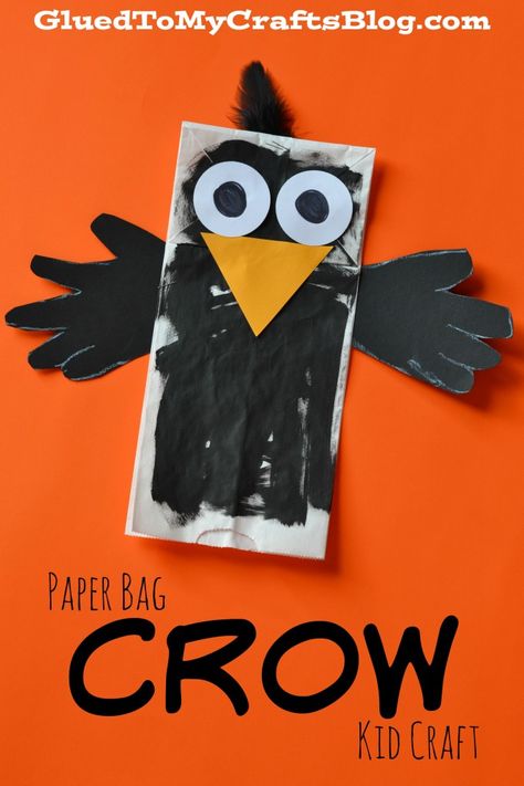 Paper Bag Crow {Kid Craft} Paper Bag Crafts, Paper Bag Puppets, Fun Halloween Crafts, Fall Preschool, Kid Craft, Fall Halloween Crafts, Fall Crafts For Kids, Kindergarten Art, Halloween Crafts For Kids