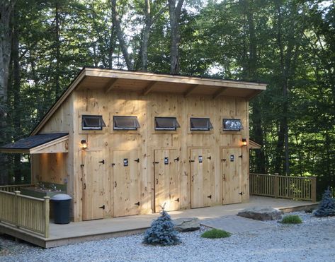 Bathhouse Campground, Building Your Own Campsite, Campsite Business Ideas, Small Campground Layout, Camp Bath House, Cabin Campground Layout, Private Campground Ideas, Camp Sites Ideas, Diy Campground Ideas