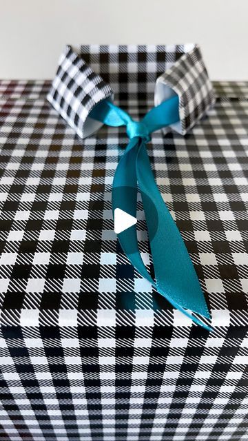 Annika Sommerville on Instagram: "The best gift wrap idea for Fathers Day! . . . . #diy #diycrafts #diyer #craftingcommunity #giftwrapping #giftwrapped #wrappinggifts #giftwrappingideas #giftwrappingexpert #giftwrappingtips #wrappingpresents #ribbon #prettypresents #tyingabow #perfectbow #crafter #beautahful #southjordan #giftideas #giftwrappingworkshop  #giftwrapidea #giftwrappingstation #giftwrappingexpert #giftpackagingdesign #giftwrap #fathersday #fathersdaygifting #fathersdaygifts #fathersdaygift"