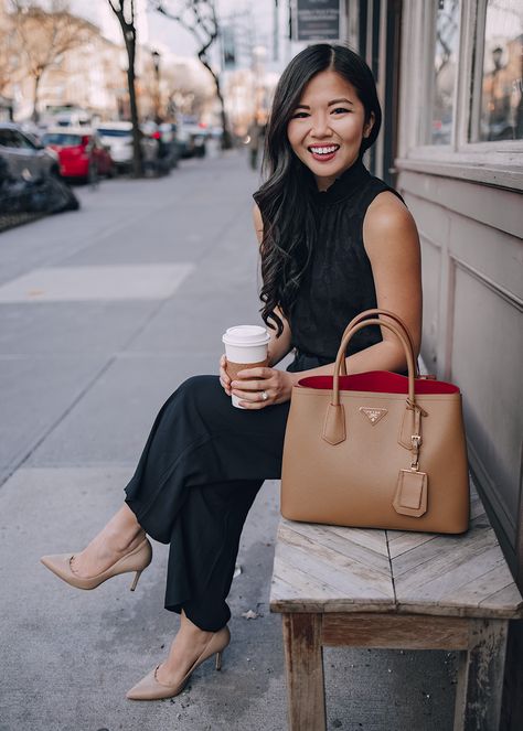 Black Sleeve Top, Black Wide Leg Pants & Prada Saffiano Cuir Tote Neutral Work Outfit, Prada Bag Saffiano, Professional Outfit, Bag Styles, Prada Tote Bag, Bag Prada, Travel Luxury, Women Purse, Black Wide Leg Pants