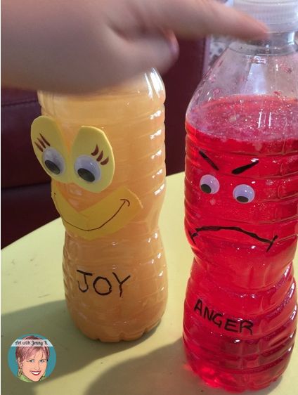 Emotion sensory bottles inspired from characters in the movie "Inside Out" Social Emotional Development Activities, Emotions Preschool Activities, Feelings Activities Preschool, Emotional Development Activities, Emotions Preschool, Feelings Activities, Toddler Lessons, Movie Inside Out, Emotions Activities