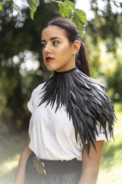 Clothes With Feathers, Feathers Outfit, Feather Outfit, Crow Costume, Feather Collar, Shoulder Necklace, Feather Jacket, Winter Capsule Wardrobe, Feather Necklaces