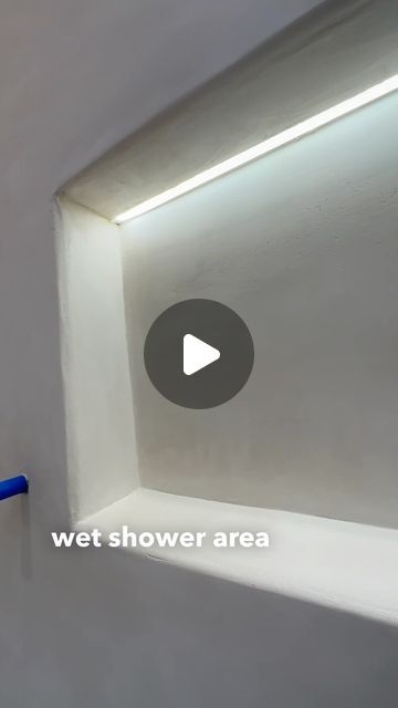 House of Plaster by True Colors Painting and Plastering on Instagram: "Our unique, waterproof microcement will transform your shower and bathroom into an organic, spa-like retreat. 💫💫💫
.
.

#plasterwalls #plasterdesign #interiordesign #homedesigns #homedesignideas #luxury #luxuryhomes #plasterperfection #plasterla #wabisabi #limewash #limeplaster #organic #organicmodern  #ecofriendly" Shower Plaster Wall, Limewash Bathroom, Plaster Bathroom, Microcement Bathroom, Japandi House, Tennessee House, Colorado House, Organic Spa, Waterproof Paint