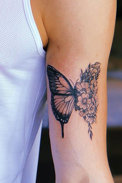 Shawn Mendes Just Got a Butterfly Tattoo After a Fan Photoshopped It on His Arm A Butterfly Tattoo, Flowers Tattoo, Shawn Mendes, A Butterfly, Butterfly Tattoo, A Fan, Fan, Tattoos, Twitter